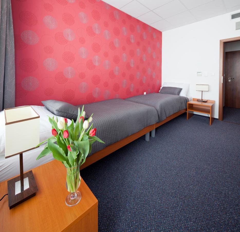 Hotel Limba Ctt Tvrdosin Exterior photo